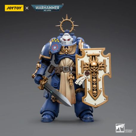 Ultramarines - Bladeguard Veteran 03