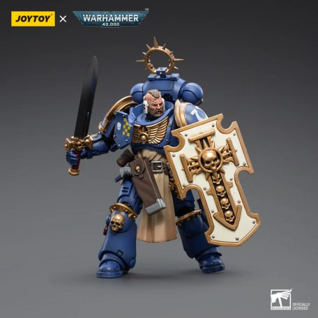 Ultramarines - Bladeguard Veteran 02