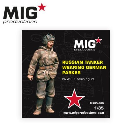 Resins - Russian Tanker Wearing German Parker (Wwii) 1:35